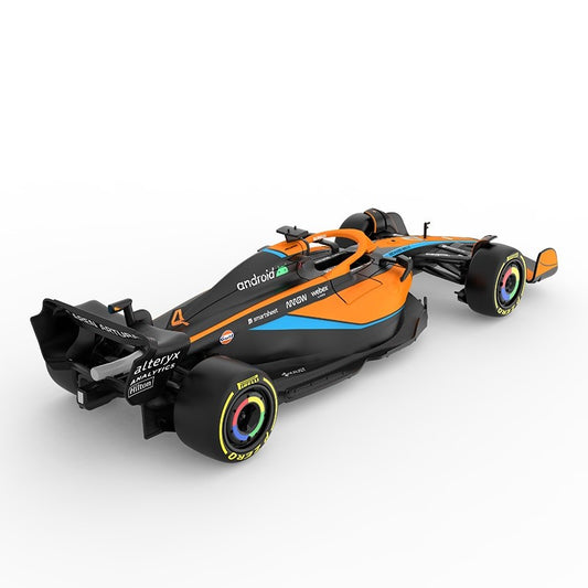 Masinuta metalica McLaren F1 MCL36, scara 1 la 24