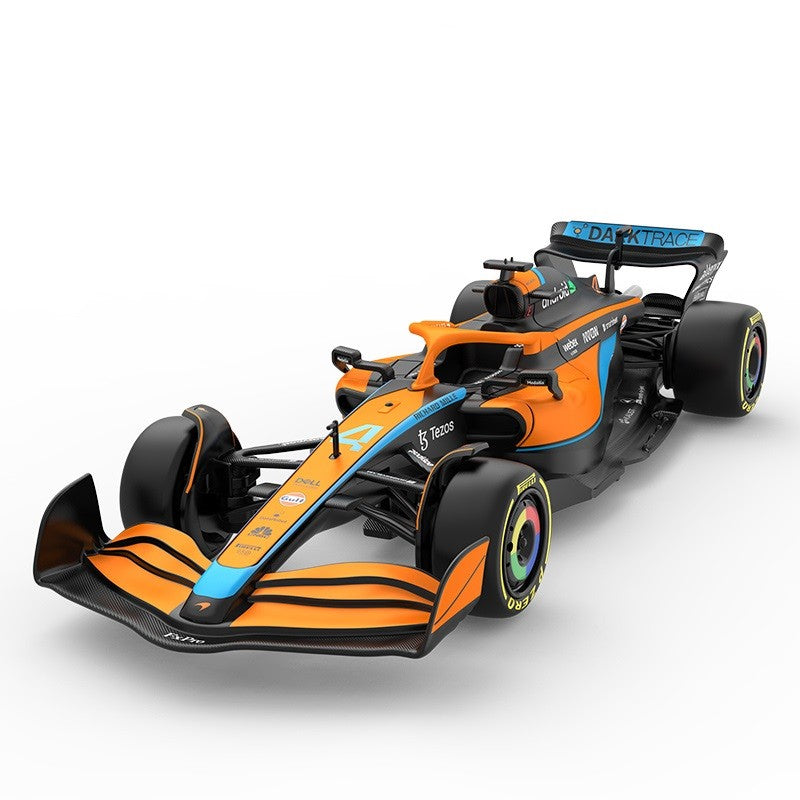 Masinuta metalica McLaren F1 MCL36, scara 1 la 24