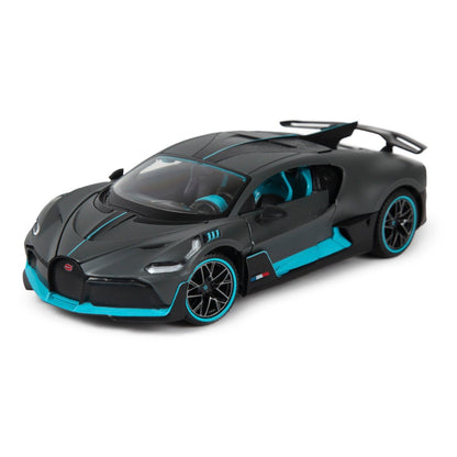 Masinuta metalica Bugatti Divo, scara 1 la 24