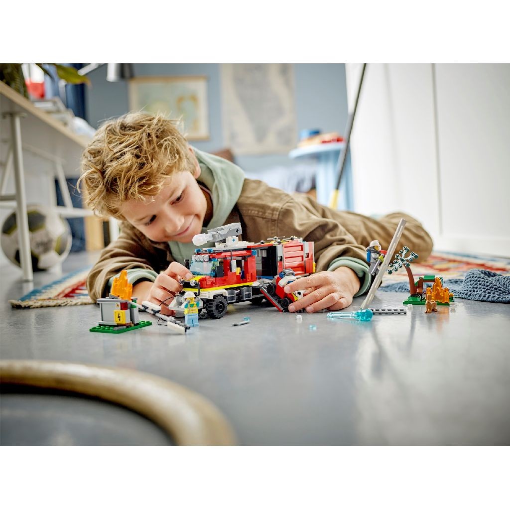 LEGO® City Masina unitatii de pompieri (60374) - Gabcom