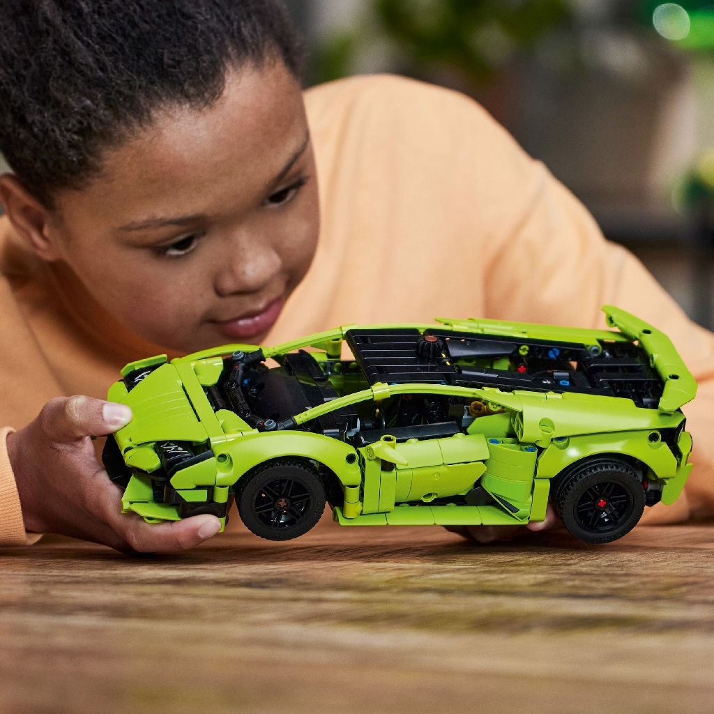 LEGO® Technic Lamborghini Huracán Tecnica (42161) - Gabcom