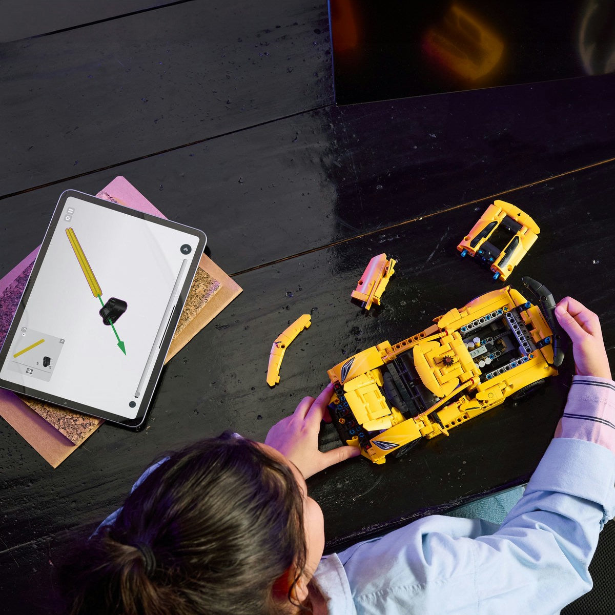 LEGO® Technic Chevrolet Corvette Stingray (42205) - Gabcom