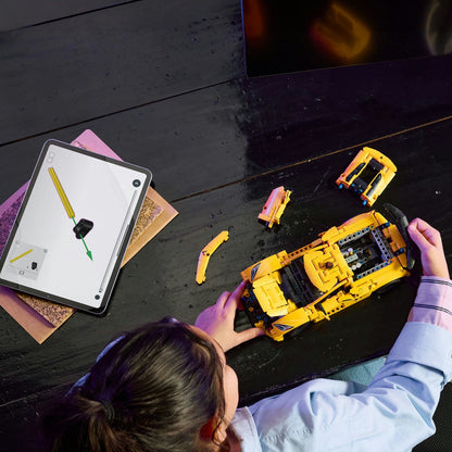 LEGO® Technic Chevrolet Corvette Stingray (42205) - Gabcom