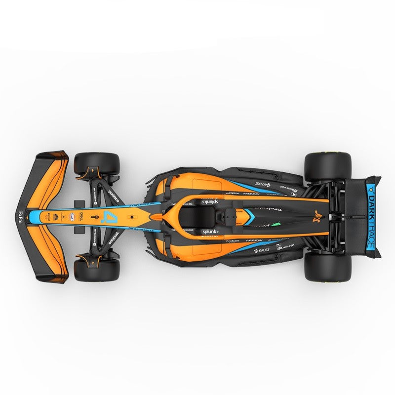 Masinuta metalica McLaren F1 MCL36, scara 1 la 24