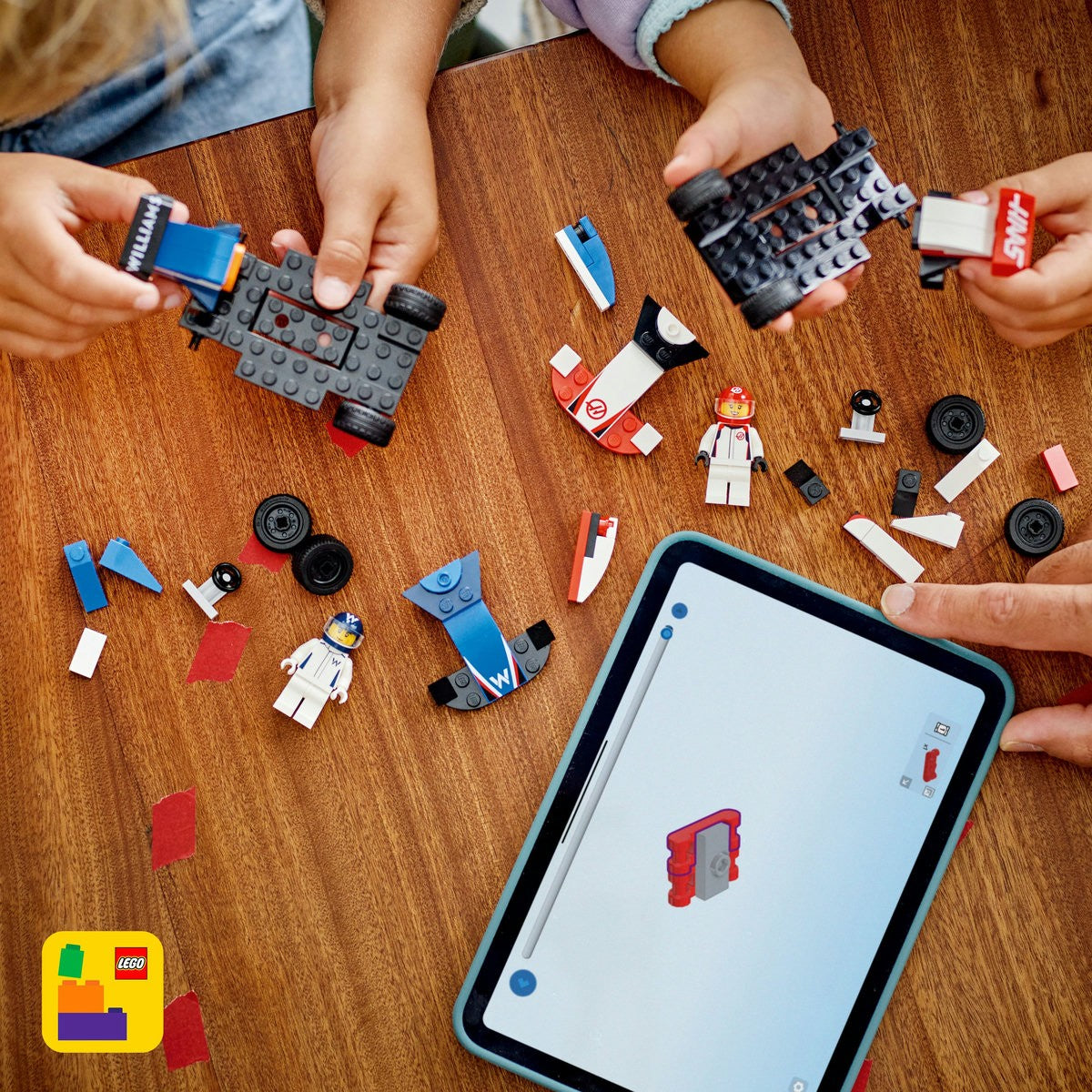 LEGO® City Masini de curse F1 Williams Racing si Haas F1(60464) - Gabcom