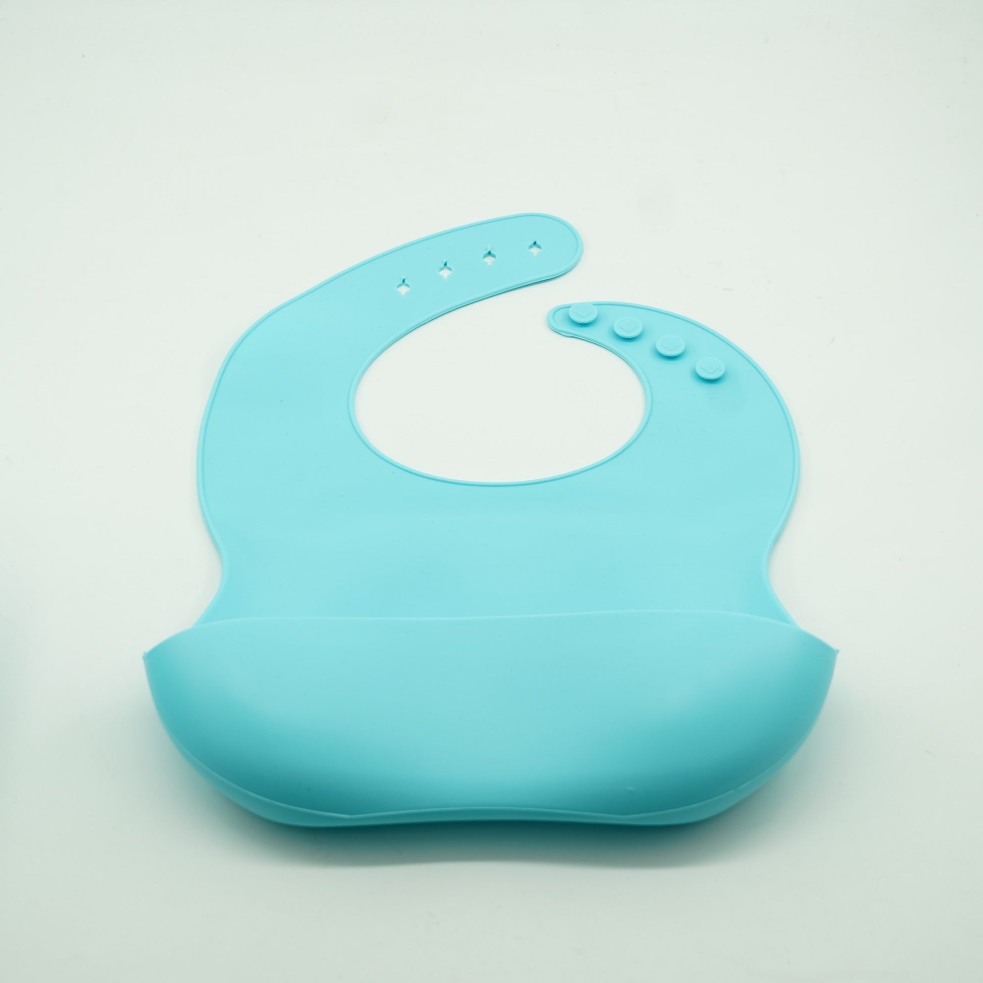 Set 5 piese diversificare bebelusi si copii din silicon , baveta, farfurie compartimentata cu ventuza, bol cu ventuza, tacamuri, fara alergeni, albastru - Gabcom